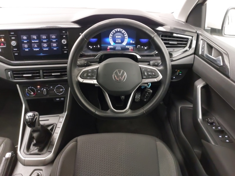 Used Volkswagen Polo 2024 for sale - 77105623: Photo 7