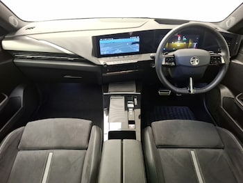 Used Vauxhall Astra 2024 for sale - 79044205: Photo