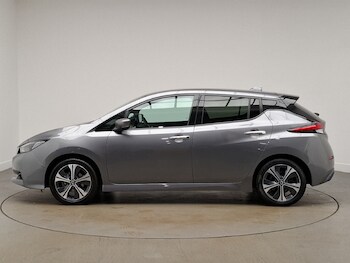 Used Nissan Leaf 2022 for sale - 76165748: Photo