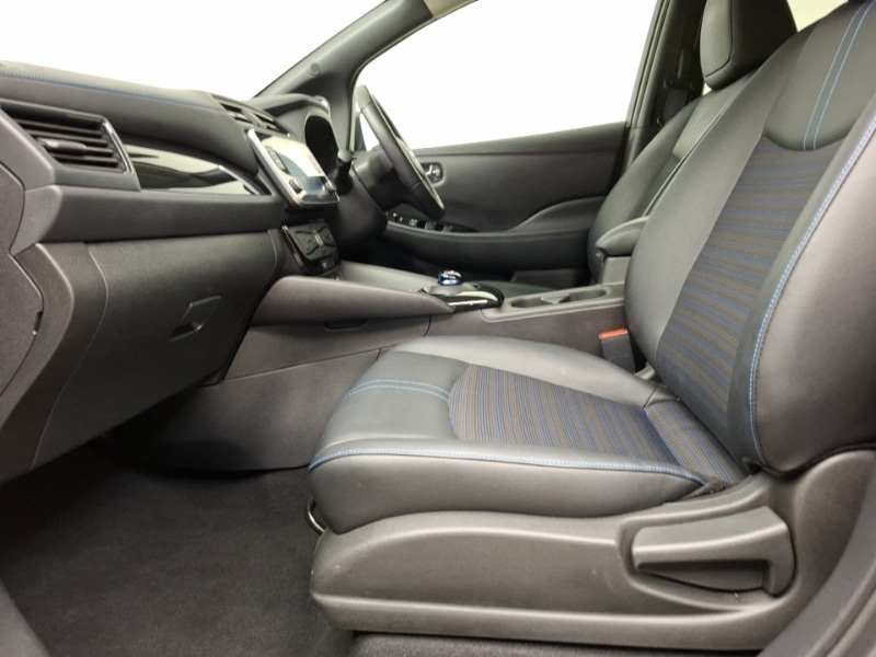 Used Nissan Leaf 2022 for sale - 76165748: Photo 5
