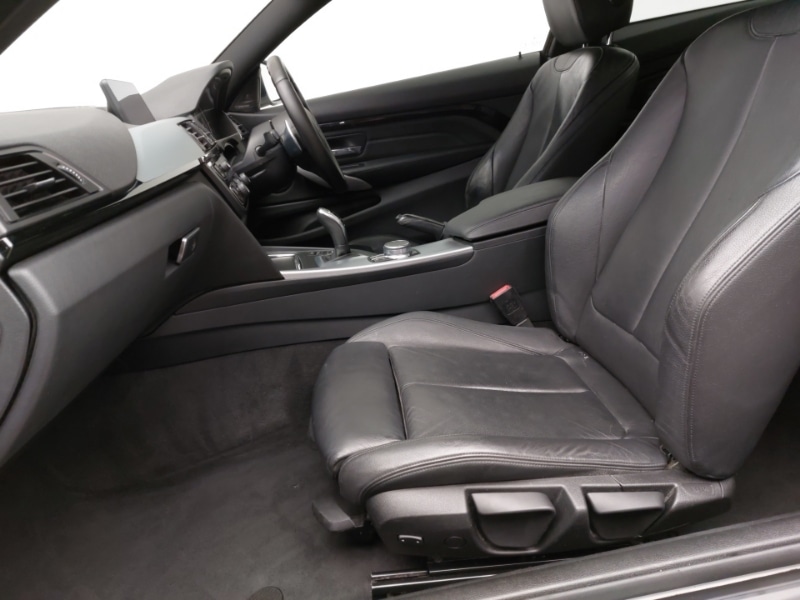 Used BMW 4 Series 2017 for sale - 77432992: Photo 5