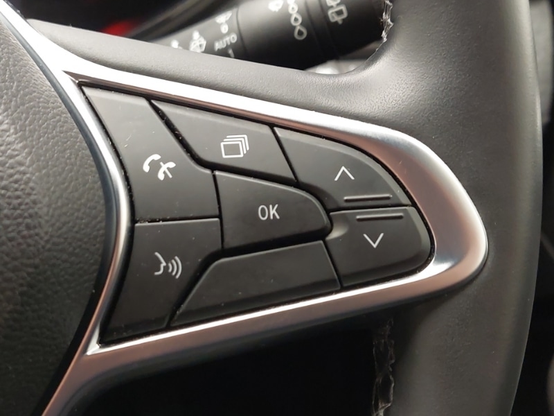 Used Renault Clio 2023 for sale - 76537291: Photo 19