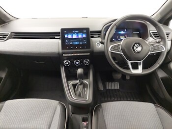 Used Renault Clio 2023 for sale - 76537291: Photo