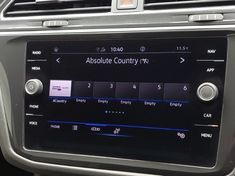 Used Volkswagen Tiguan 2023 for sale - 77324921: Photo 11