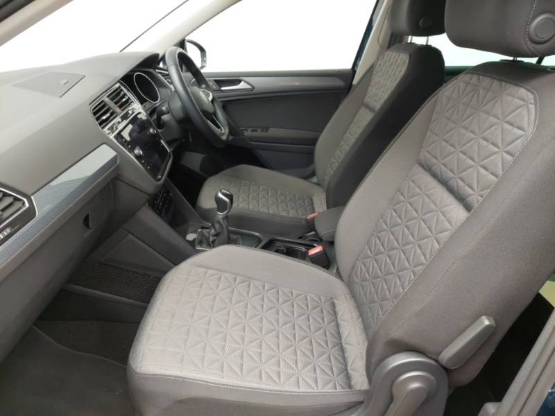 Used Volkswagen Tiguan 2023 for sale - 77324921: Photo 5