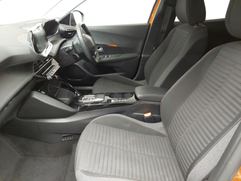 Used Peugeot 2008 2022 for sale - 76970469: Photo 5