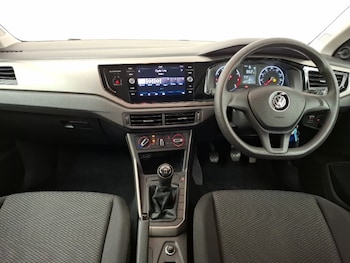 Used Volkswagen Polo 2018 for sale - 79461209: Photo