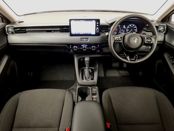 Used Honda HR-V 2022 for sale - 76254597: Photo 2