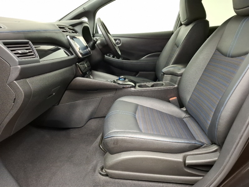 Used Nissan Leaf 2022 for sale - 77126176: Photo 5