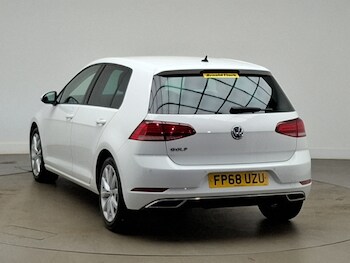 Used Volkswagen Golf 2018 for sale - 79200850: Photo