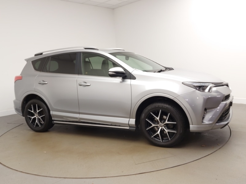 Used Toyota RAV4 2017 for sale - 78151589: Photo 13