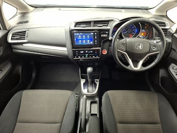 Used Honda Jazz 2019 for sale - 79303019: Photo