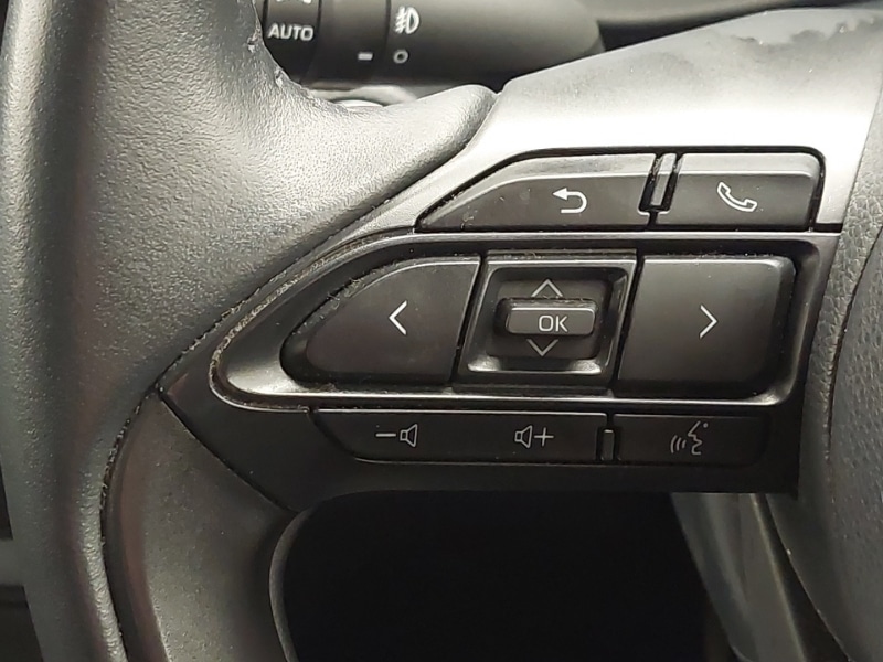 Used Toyota Yaris Cross 2022 for sale - 77126188: Photo 18