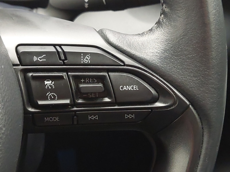 Used Toyota Yaris Cross 2022 for sale - 77126188: Photo 19