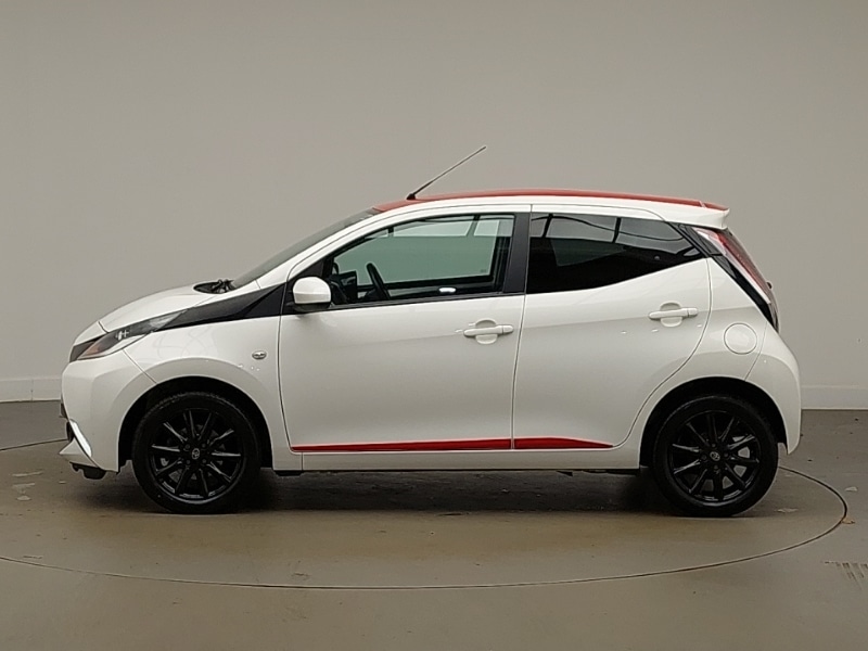 Used Toyota AYGO 2017 for sale - 77518395: Photo 4