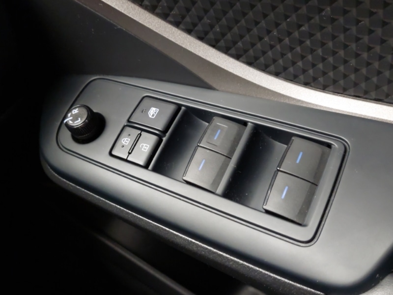 Used Toyota C-HR 2021 for sale - 77751306: Photo 17