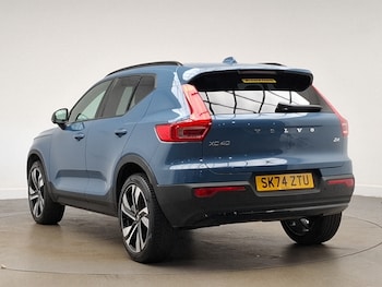 Used Volvo XC40 2024 for sale - 75921173: Photo