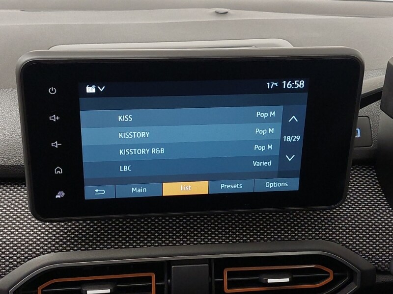 Used Dacia Sandero Stepway 2023 for sale - 76129856: Photo 10