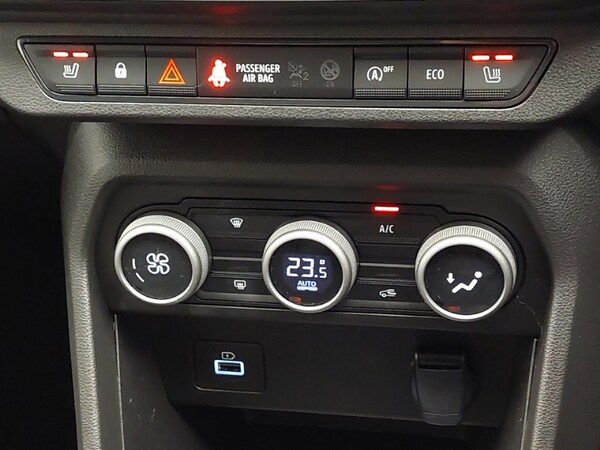 Used Dacia Sandero Stepway 2023 for sale - 76129856: Photo 15
