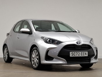 Used Toyota Yaris 2022 for sale - 77293872: Photo