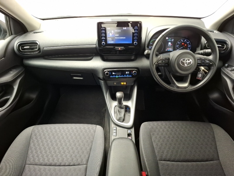 Used Toyota Yaris 2022 for sale - 77293872: Photo 2