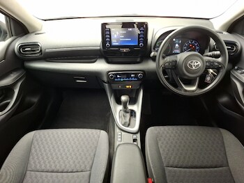 Used Toyota Yaris 2022 for sale - 77293872: Photo