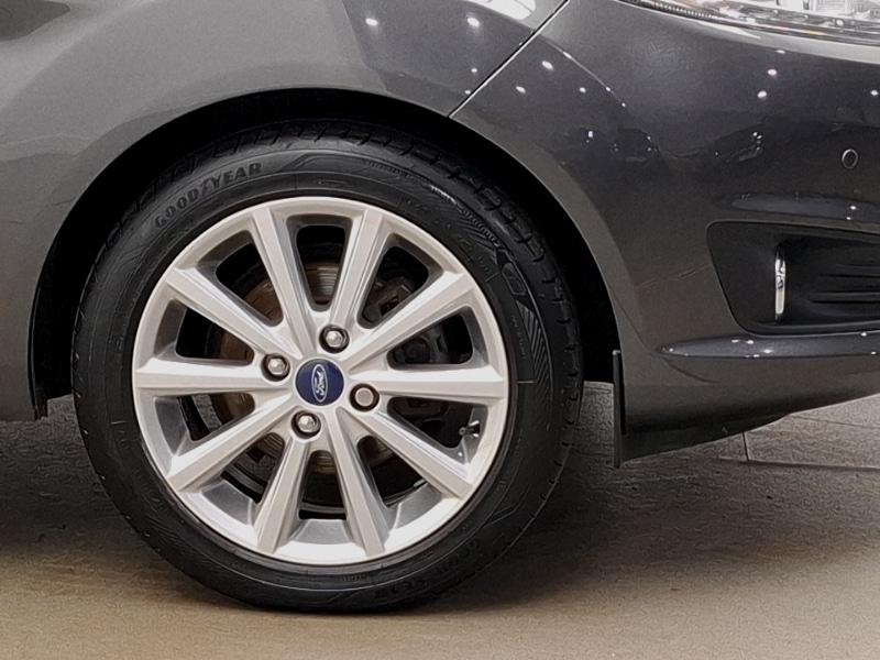 Used Ford Fiesta 2016 for sale - 76392878: Photo 9