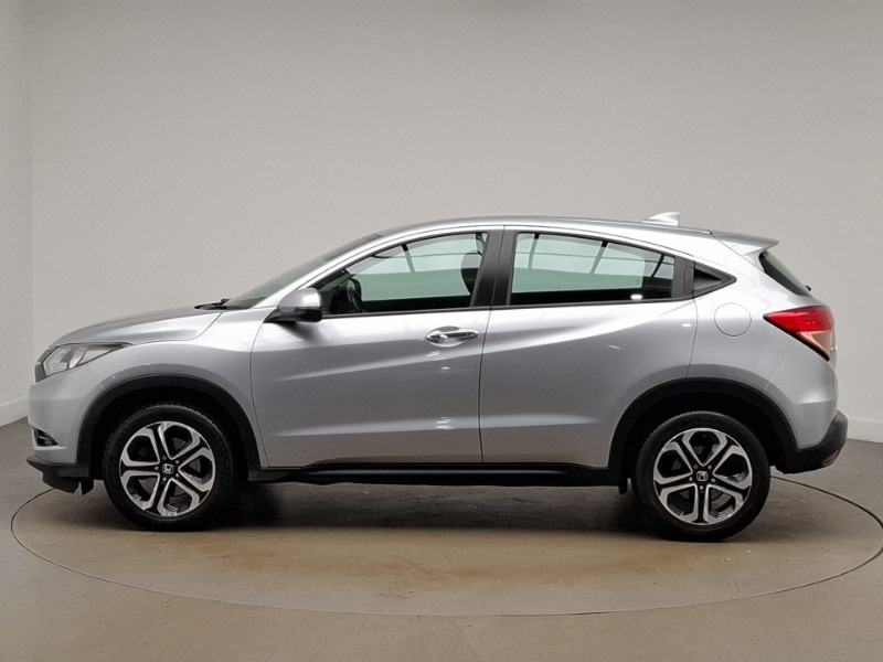 Used Honda HR-V 2018 for sale - 76567236: Photo 4