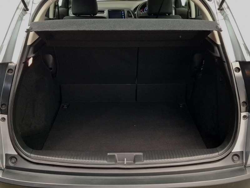 Used Honda HR-V 2018 for sale - 76567236: Photo 8