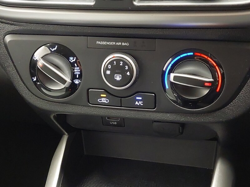 Used Hyundai i10 2021 for sale - 76940540: Photo 16