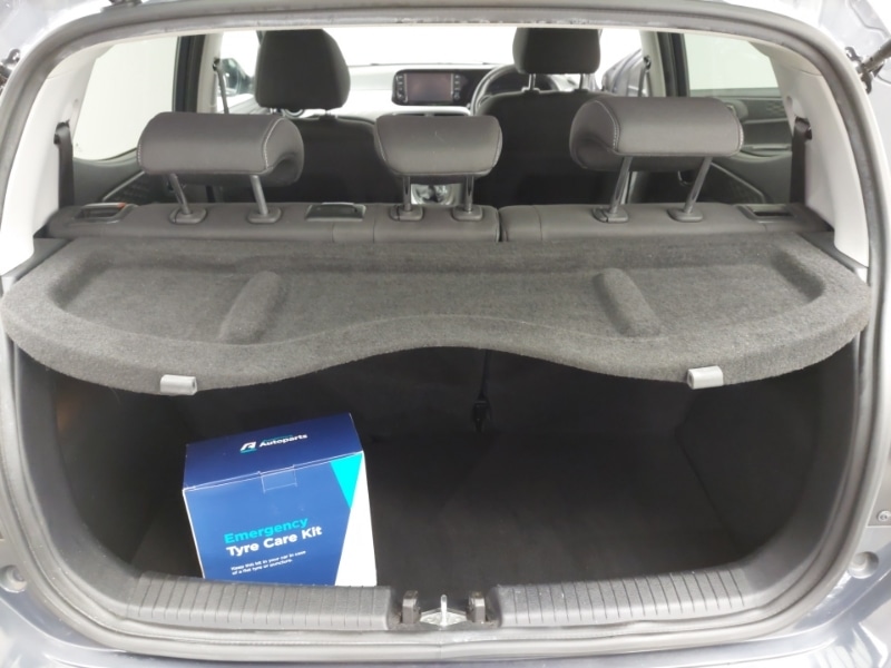 Used Hyundai i10 2021 for sale - 76940540: Photo 8