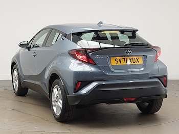 Used Toyota C-HR 2021 for sale - 78148960: Photo