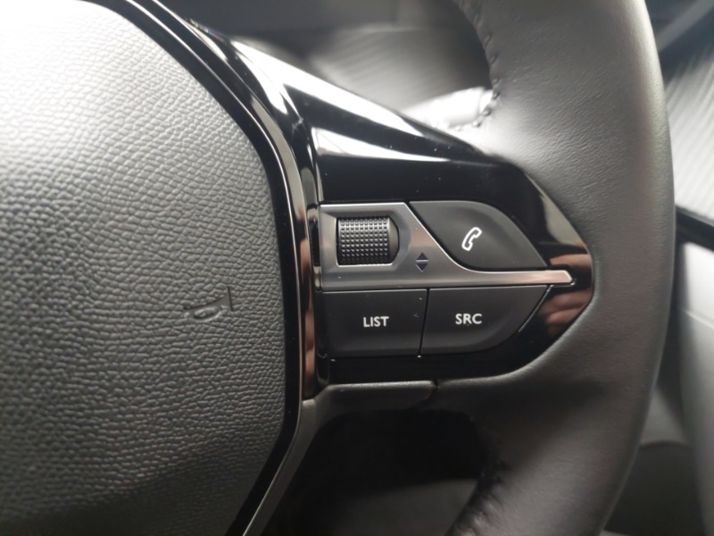 Used Peugeot 2008 2023 for sale - 76567233: Photo 17