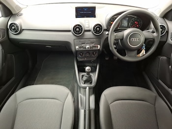 Used Audi A1 2018 for sale - 75780160: Photo