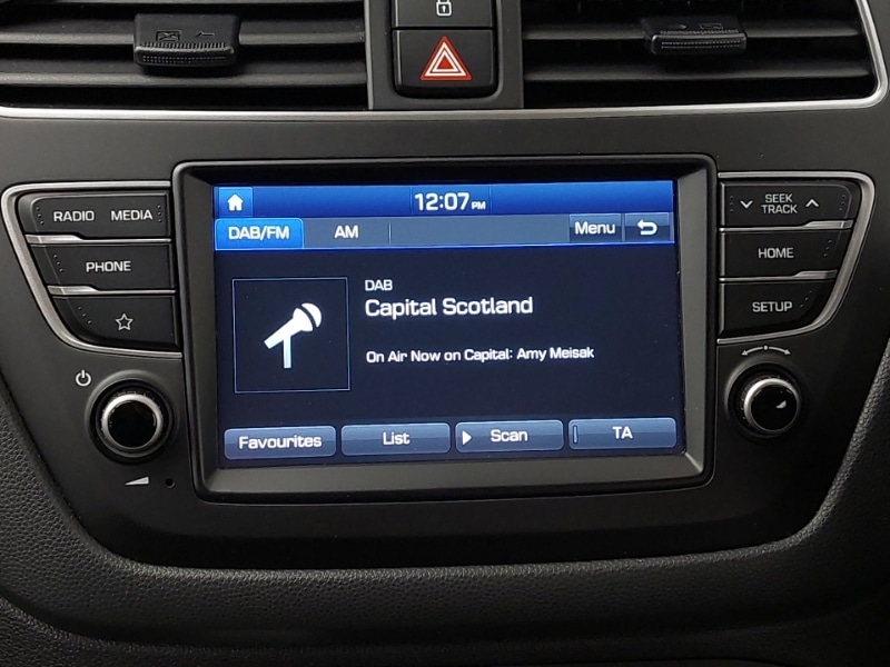 Used Hyundai i20 2019 for sale - 77338003: Photo 10