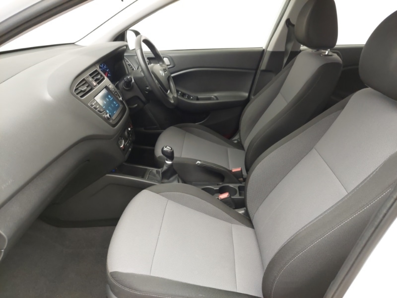 Used Hyundai i20 2019 for sale - 77338003: Photo 5