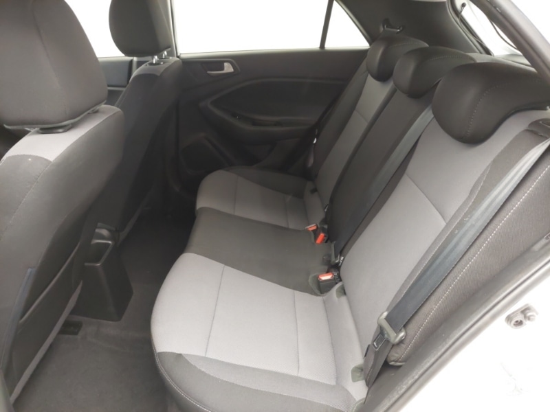 Used Hyundai i20 2019 for sale - 77338003: Photo 6