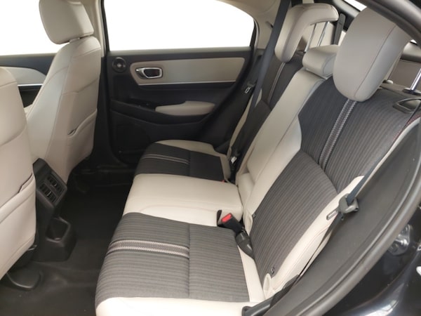 Used Honda HR-V 2022 for sale - 76121090: Photo 6