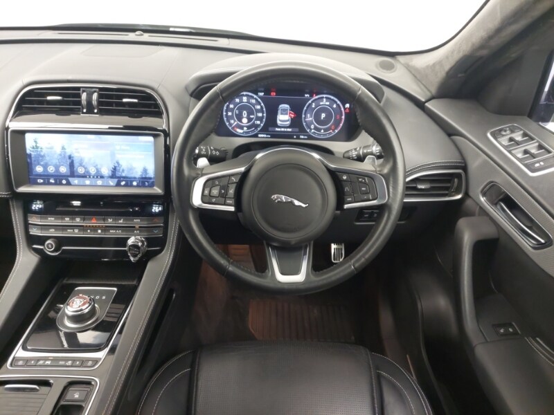Used Jaguar F-Pace 2019 for sale - 77717161: Photo 7