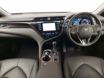 Used Toyota Camry 2021 for sale - 76533517: Photo