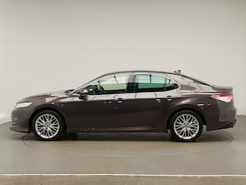 Used Toyota Camry 2021 for sale - 76533517: Photo