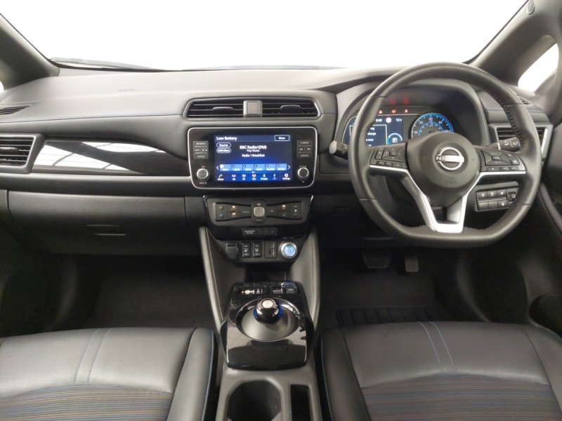 Used Nissan Leaf 2022 for sale - 77034781: Photo 2