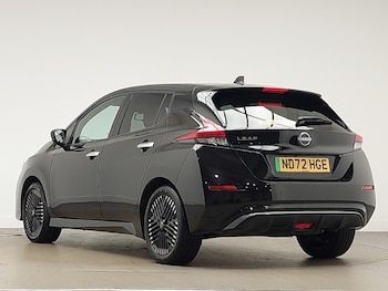 Used Nissan Leaf 2022 for sale - 77034781: Photo