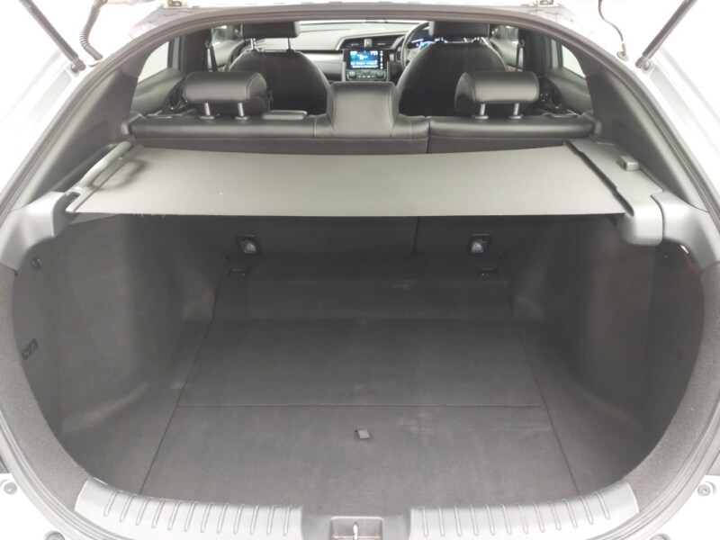 Used Honda Civic 2019 for sale - 76427581: Photo 8