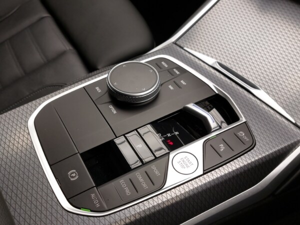 Used BMW 3 Series 2024 for sale - 75332869: Photo 15