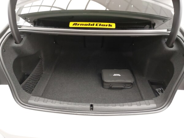 Used BMW 3 Series 2024 for sale - 75332869: Photo 8