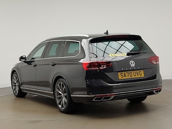 Used Volkswagen Passat 2020 for sale - 78727901: Photo