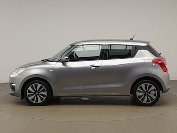 Used Suzuki Swift 2020 for sale - 77933348: Photo