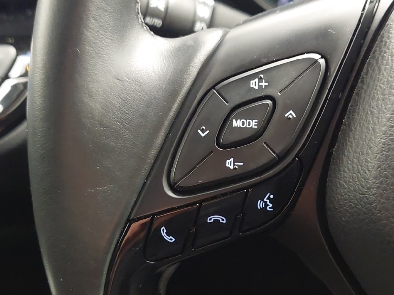 Used Toyota C-HR 2019 for sale - 78202721: Photo 18