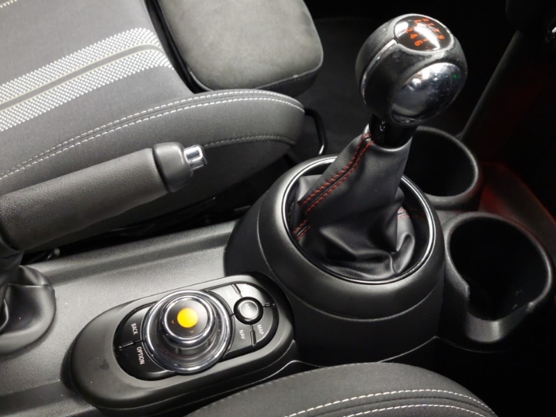 Used MINI Hatch 2020 for sale - 76365363: Photo 16